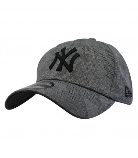 Casquette Enginneered Plus NY 940 black New Era